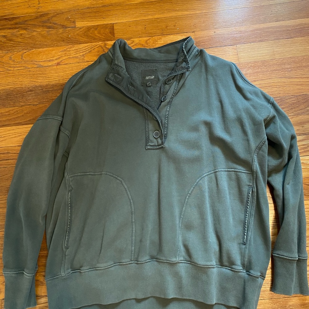 Aerie button up forest green sweater